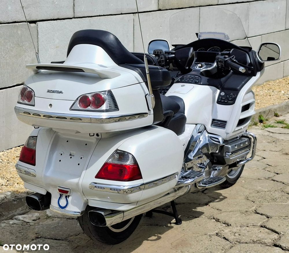 Honda GL - 8