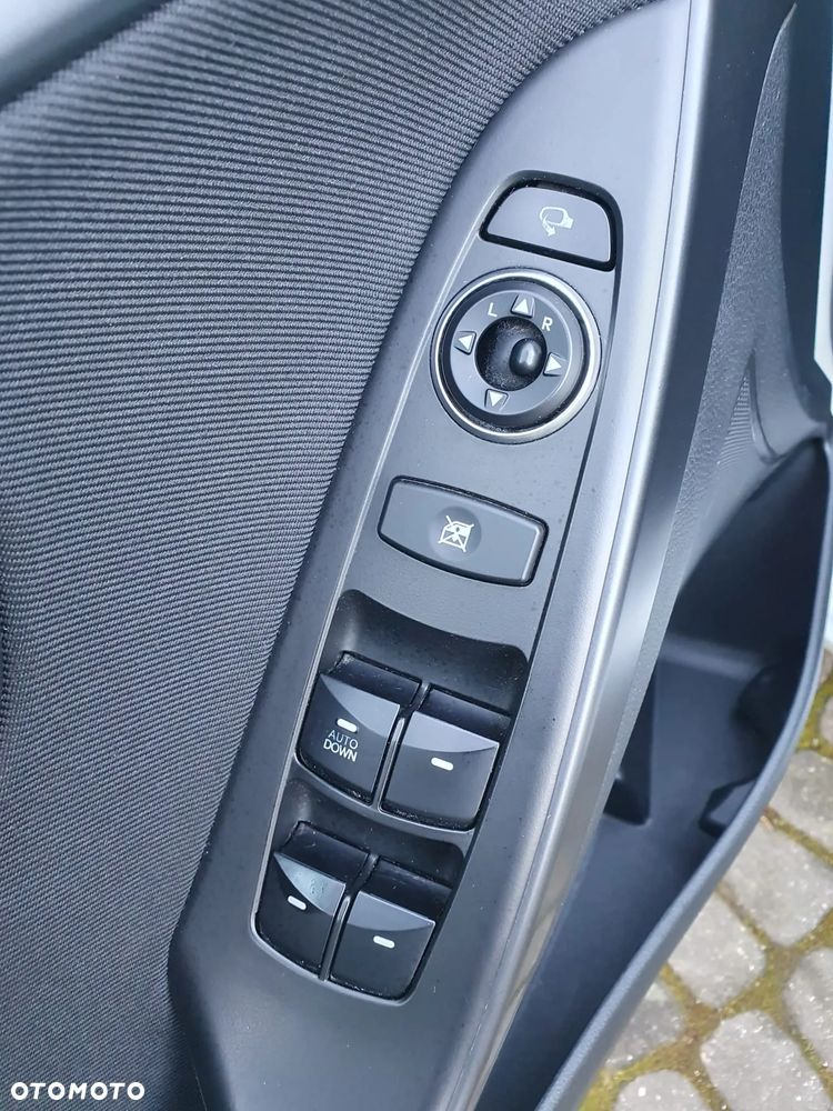 Hyundai i30 1.6 GDI BlueDrive Premium - 12