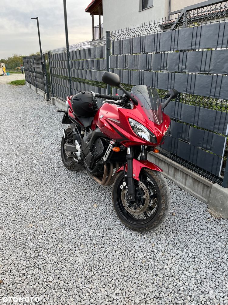 Yamaha FZ6 - 1