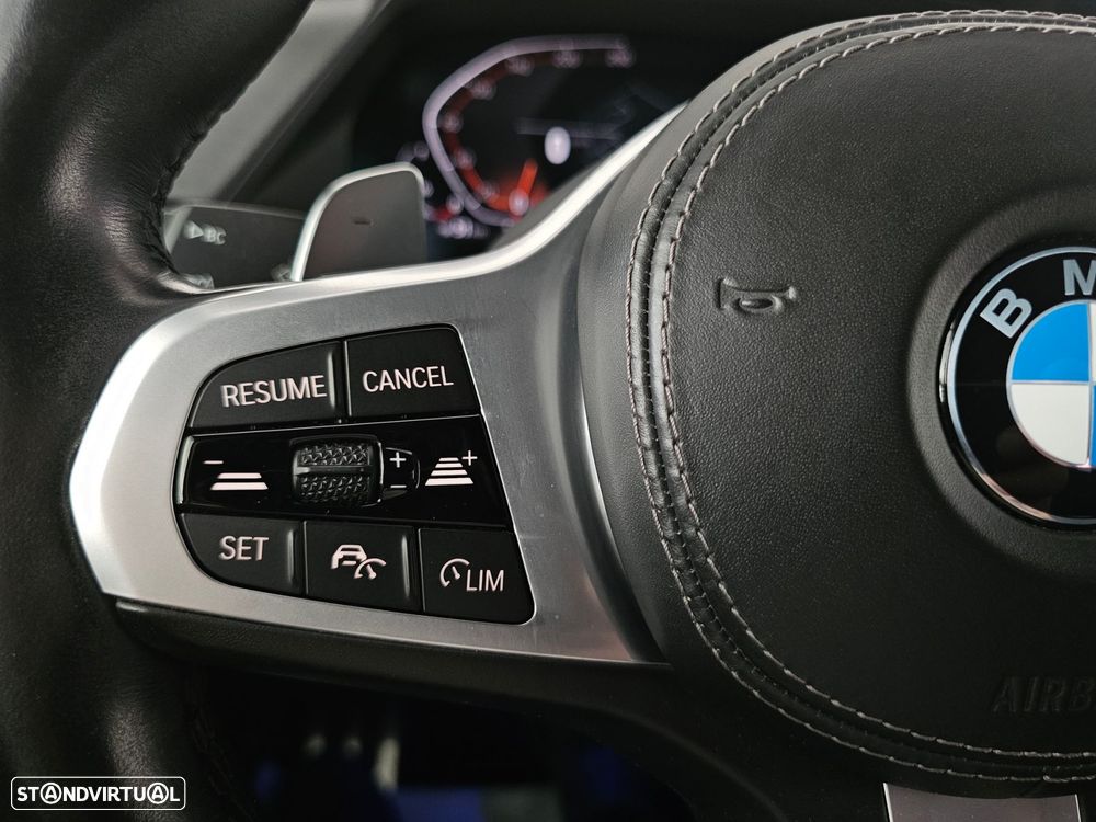 BMW X6 40 d xDrive Pack M - 9