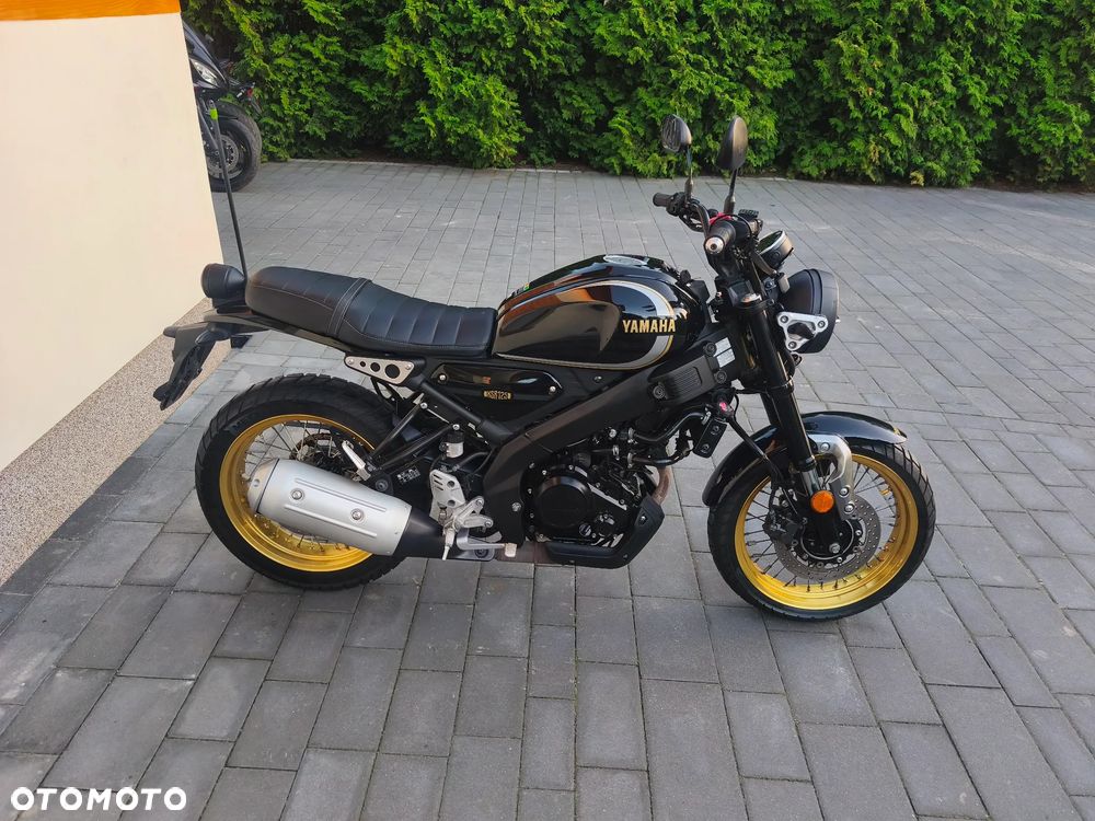 Yamaha XSR - 2