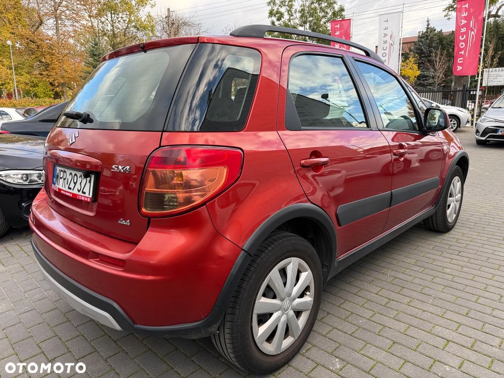 Suzuki SX4 1.6 Comfort - 16