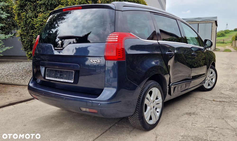 Peugeot 5008 - 5