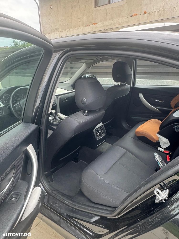 BMW Seria 3 318d - 10