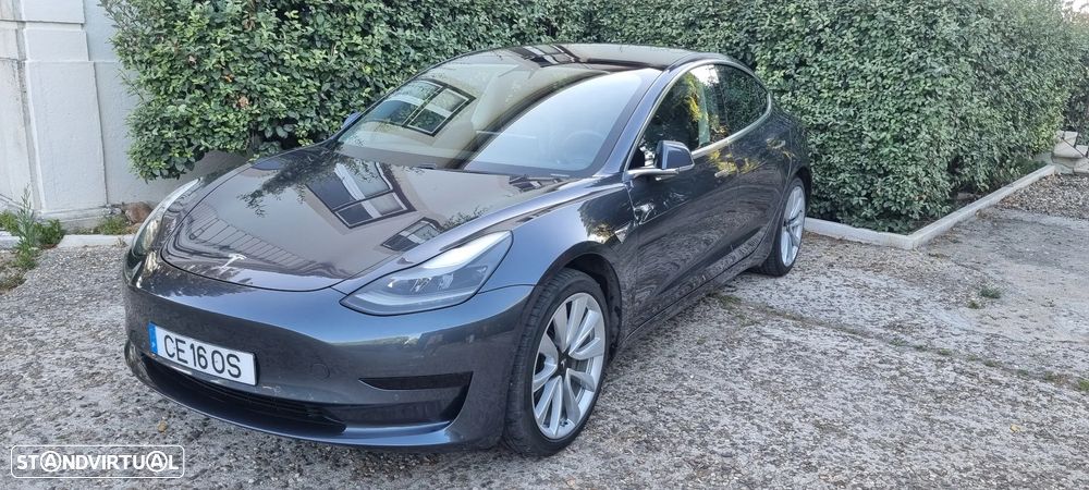 Tesla Model 3 Standard Range Plus RWD - 1