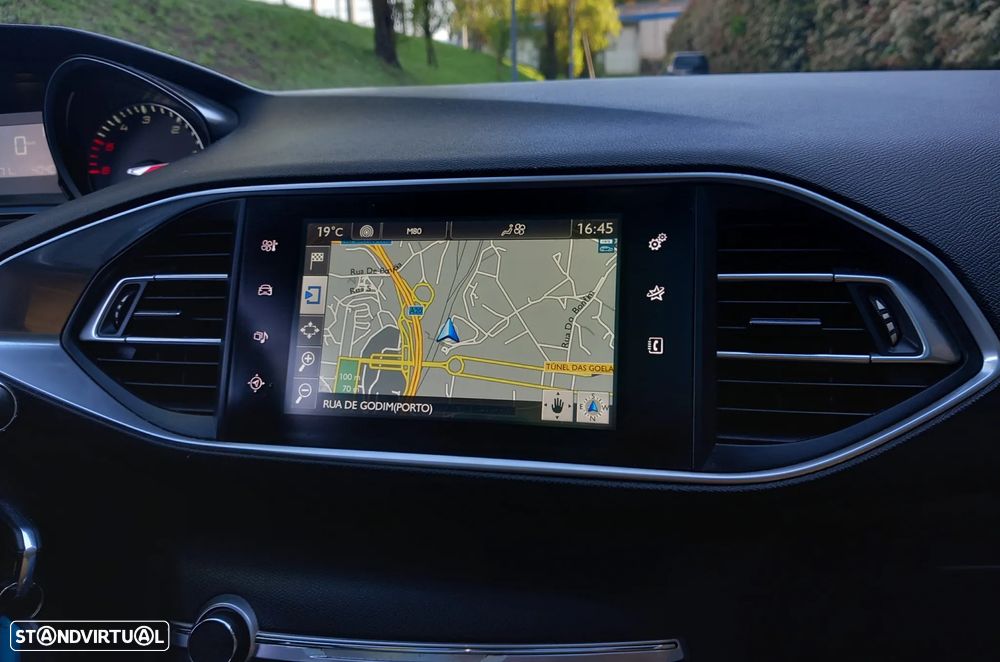 Peugeot 308 1.6 e-HDi Allure CMP6 - 13