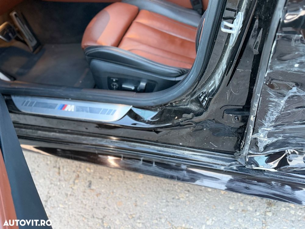 BMW Seria 8 - 11
