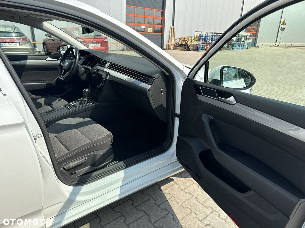 Volkswagen Passat 1.5 TSI EVO Business DSG - 19