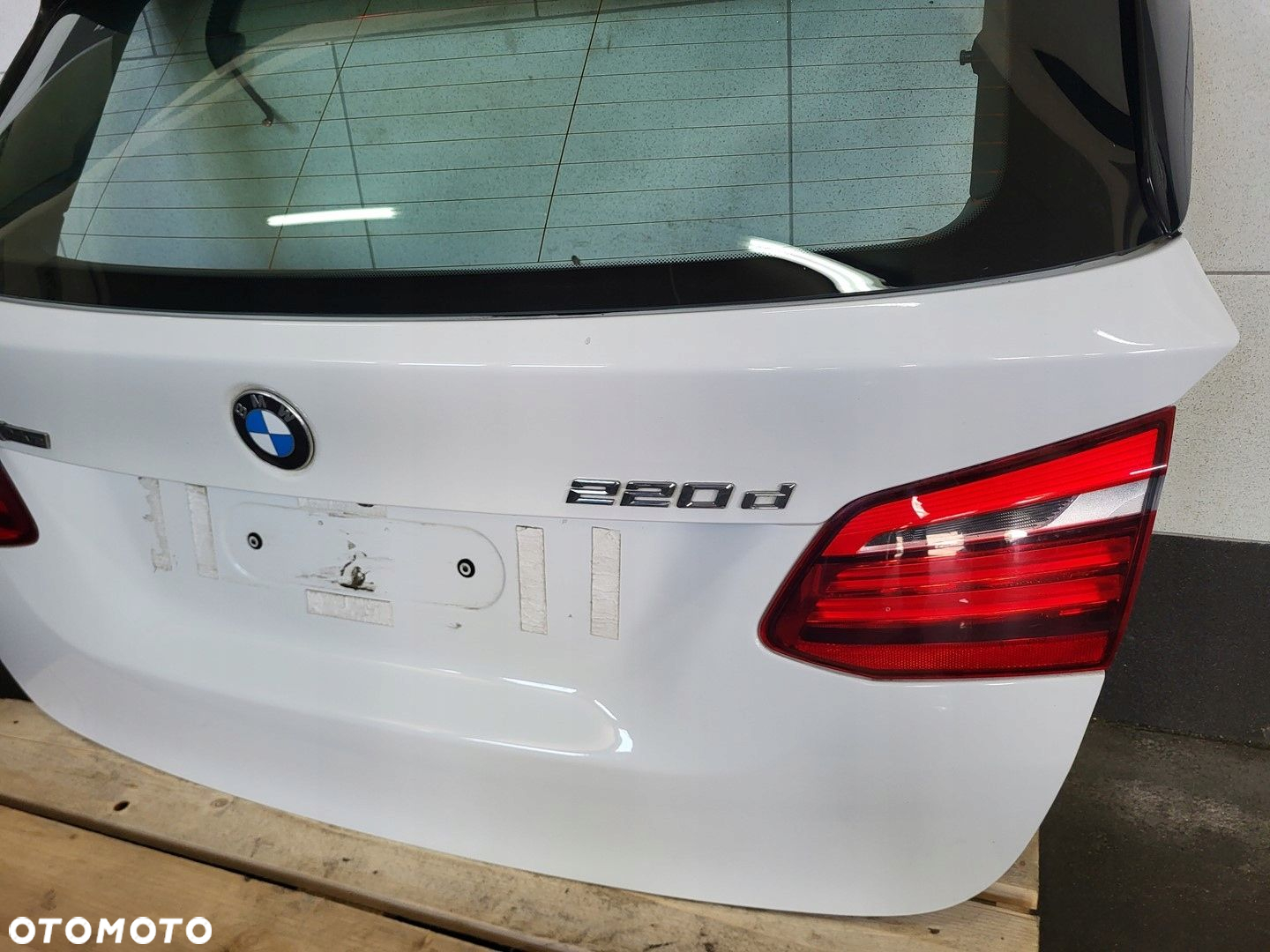 klapa bagażnika elektryczna lampy BMW 2 F45 m-pakiet 300 ALPINE WEISS - 5