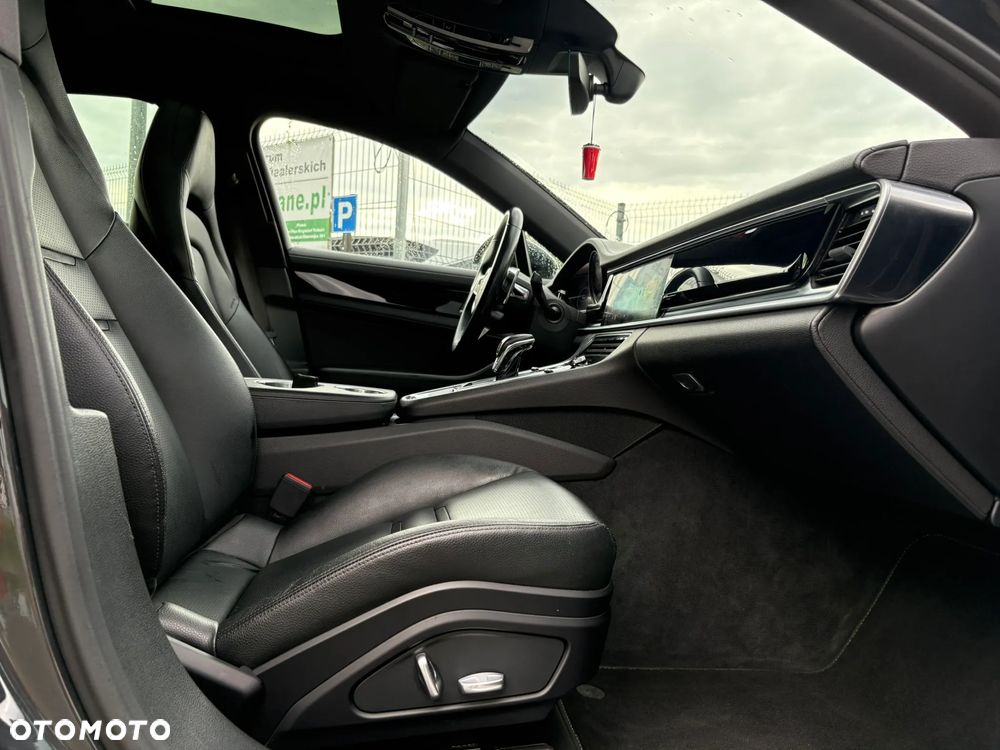 Porsche Panamera 4S Diesel - 32