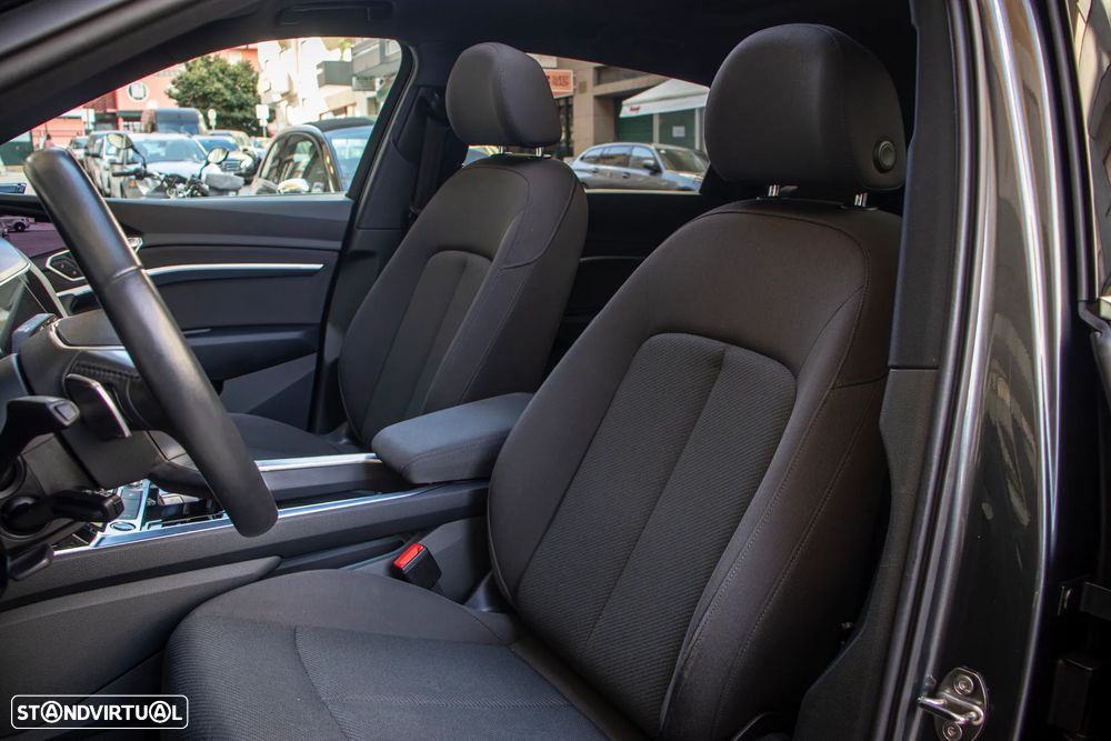 Audi e-tron 55 quattro S line - 10