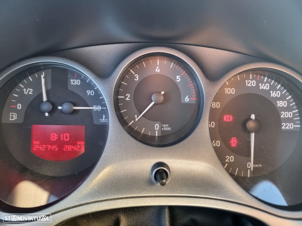 SEAT Leon 1.9 TDI Sport Up - 11