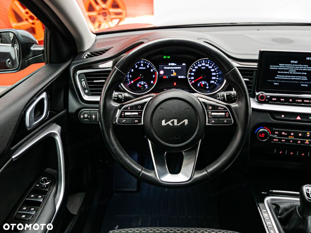 Kia XCeed 1.5 T-GDI Business Line - 11