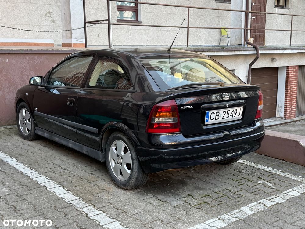 Opel Astra 1.4 GL - 6