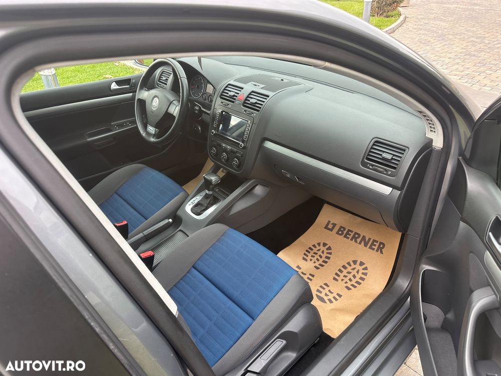 Volkswagen Golf 1.6 Automatik Tour - 9