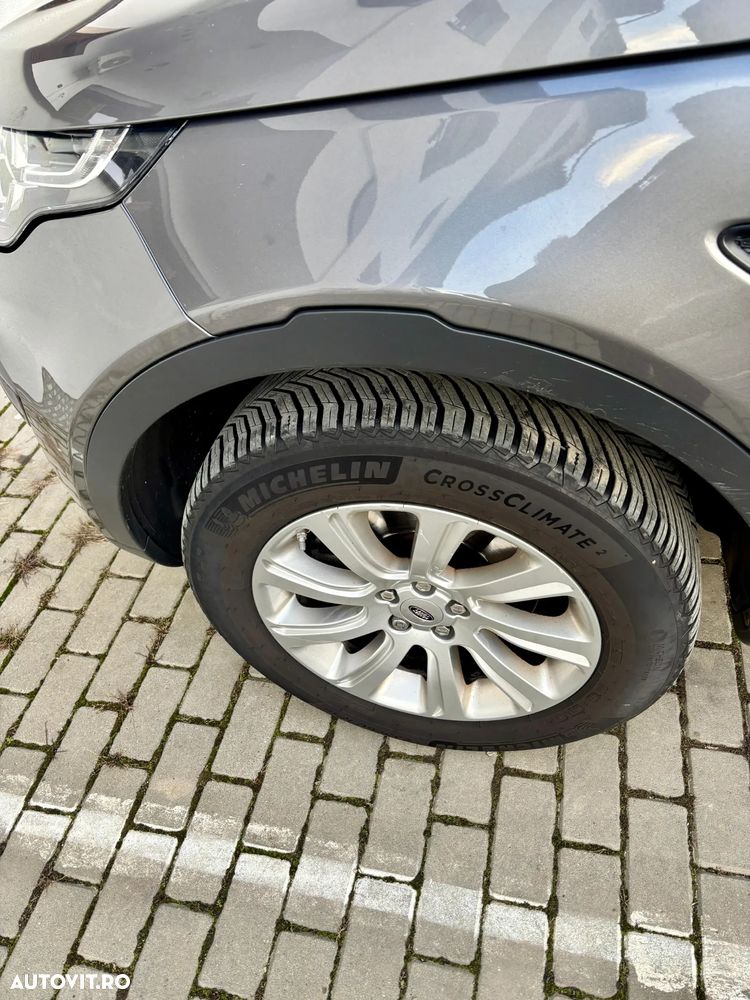 Land Rover Discovery Sport - 9