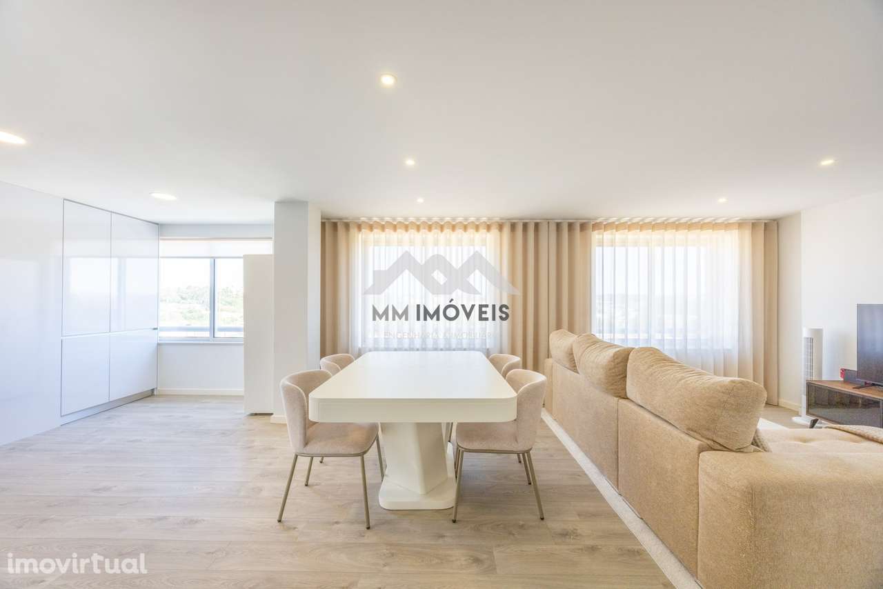 Apartamento T2+1 | 2 Frentes | 2022 | Jardim | Garagem | Arrumos - Grande imagem: 2/46