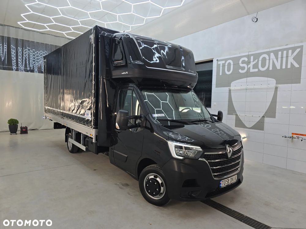 Renault MASTER 12 PALET Tylna OŚ BLIŻNIACZ L4 RWD - DBL Extra 2,3 DCI 165 KM MAXI Długość5,23cm Szerokośc2,45cm Wysokość2,38cm WZMOCNIONE TYLNE ZAWIESZENIE RESOR + PODUSZKI PNEŁMATYCZNE TEMPOMAT FOTEL KIEROWCY PNEŁMATYCZNY LEDY KABINA SYPIALNIANA XL NA GWARANCJA 40 Tyś km STAN JAK NOWY - 1