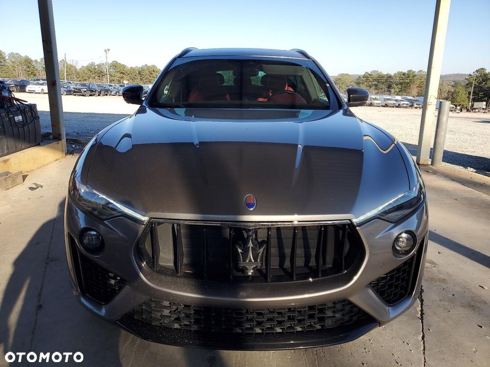 Maserati Levante - 5