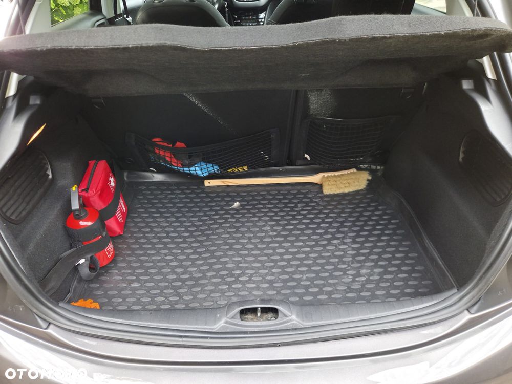 Peugeot 208 1.2 PureTech GPF Allure S&S - 13