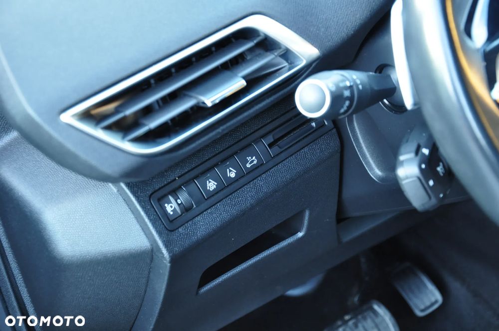 Peugeot 5008 BlueHDi 130 EAT8 Allure Pack - 21