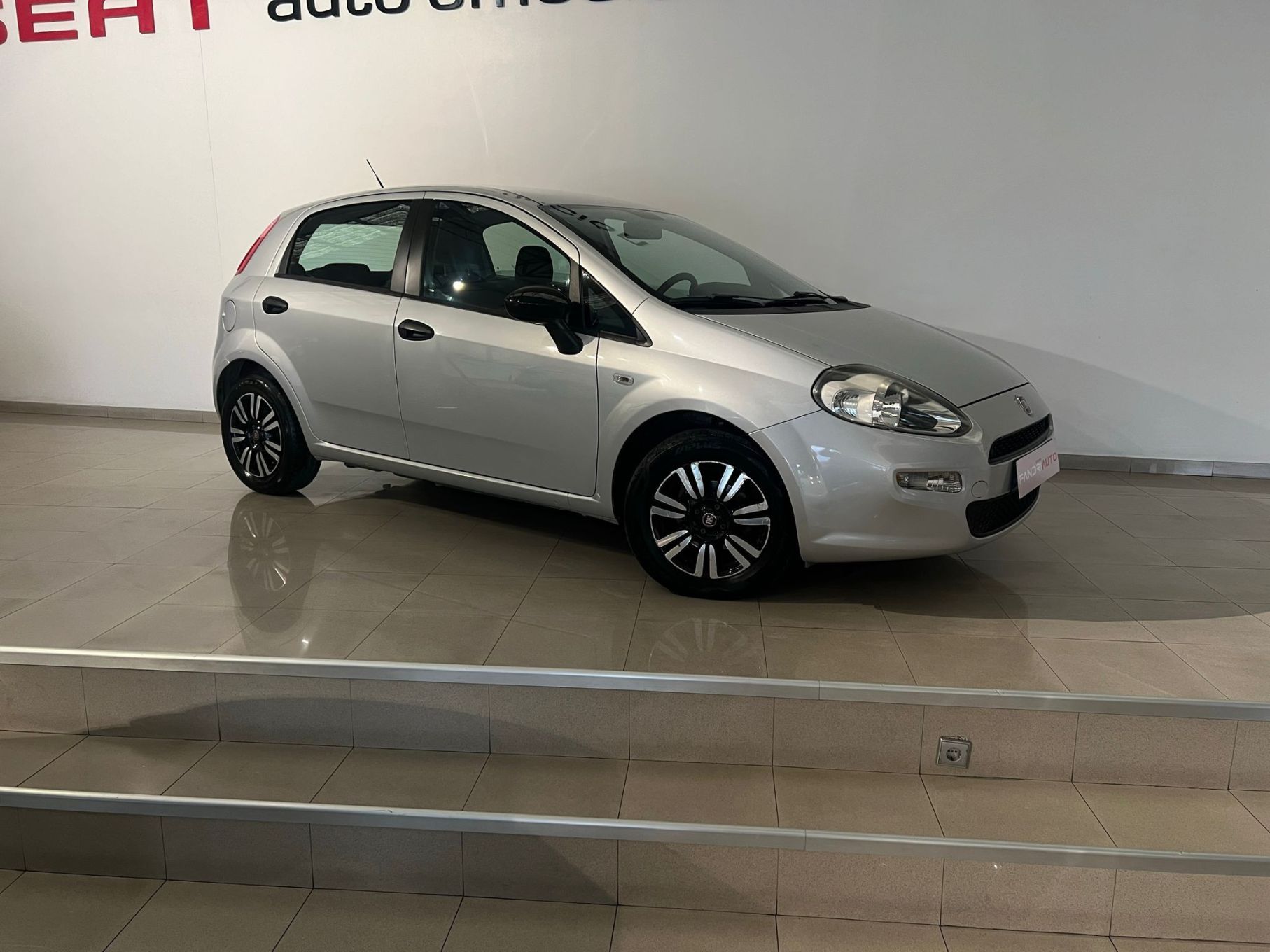 Fiat Punto 1.2 Young S&S - 1