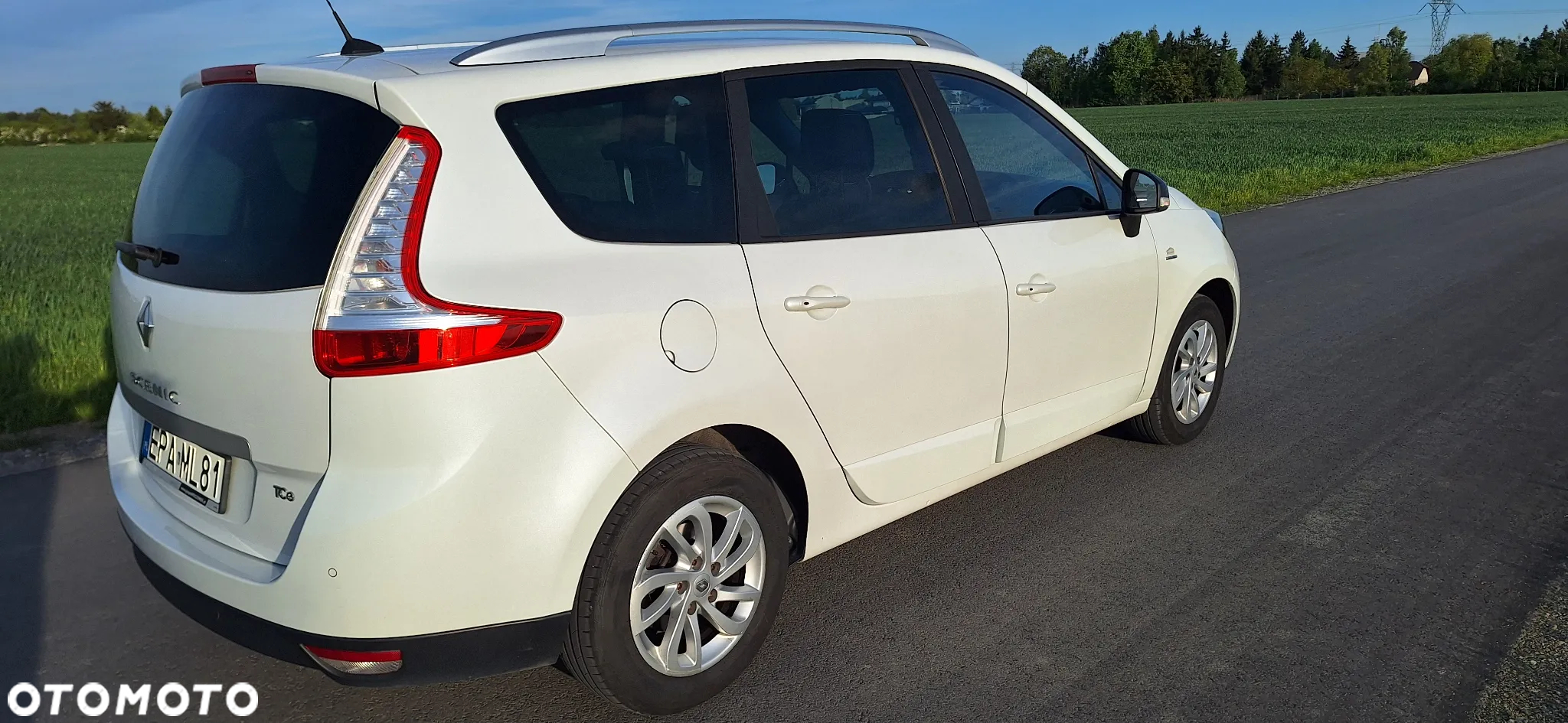 Renault Grand Scenic Gr 1.2 TCe Energy Bose Edition - 3