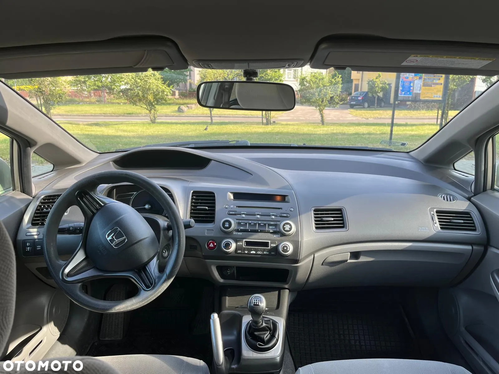 Honda Civic 1.8 Comfort - 10