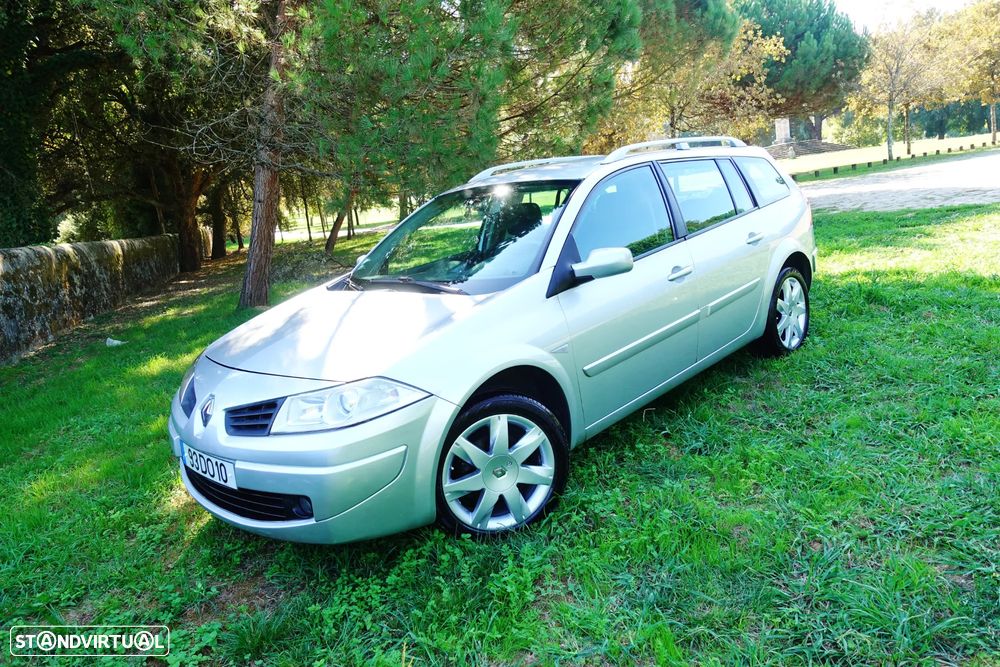 Renault Mégane Break 1.5 dCi Dynamique S - 2