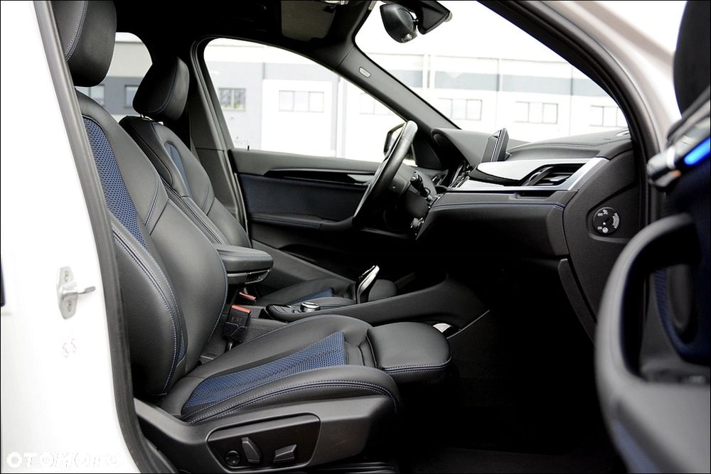 BMW X1 sDrive18d M Sport sport - 23