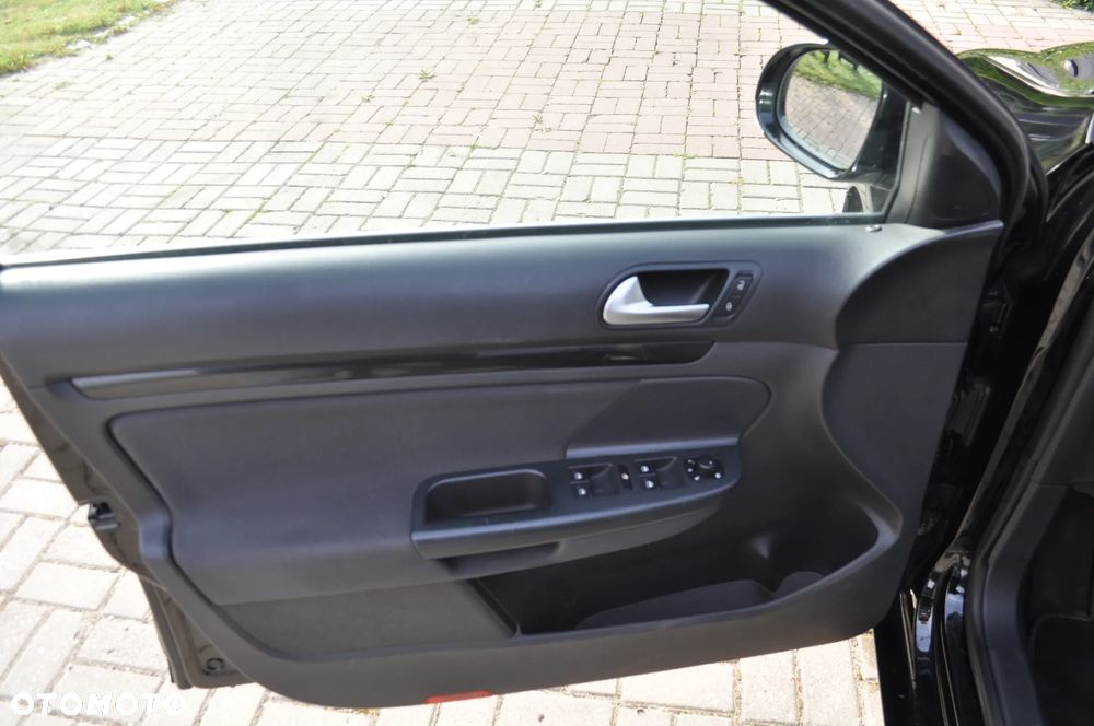 Volkswagen Golf Variant 1.6 TDI Highline - 18