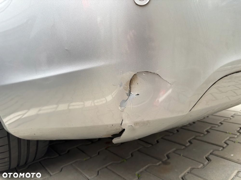 Chevrolet Cruze 1.7 LT - 14