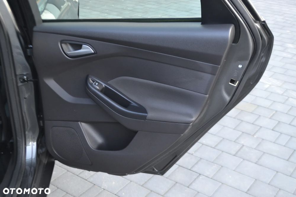 Ford Focus 1.5 EcoBoost Start-Stopp-System COOL&CONNECT - 26