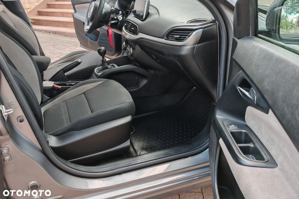 Fiat Tipo 1.4 16V Lounge - 10