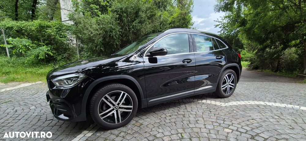 Mercedes-Benz GLA 250 e - 11