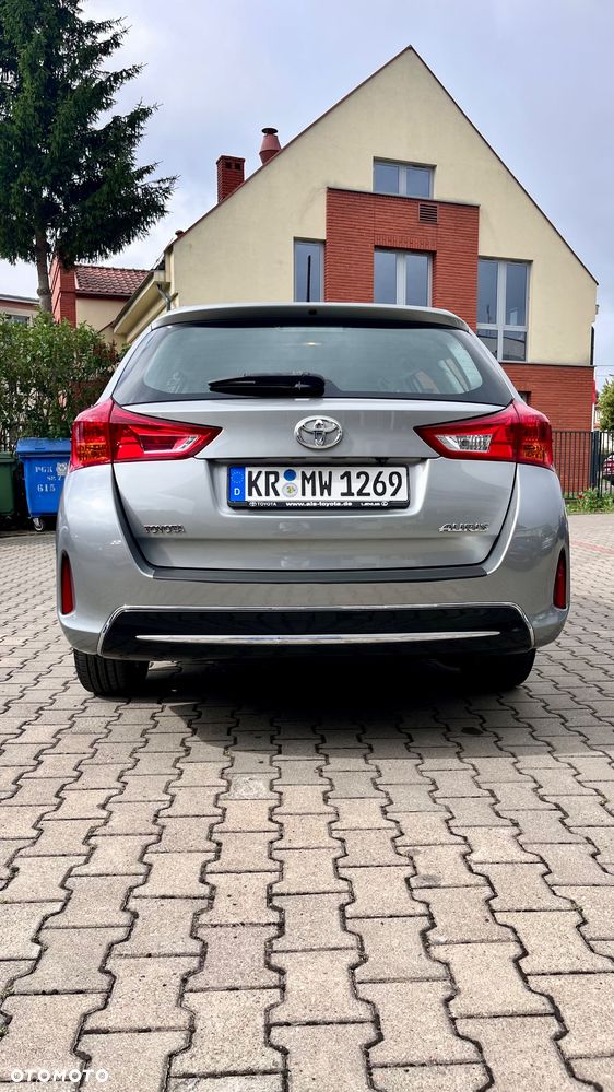 Toyota Auris - 8