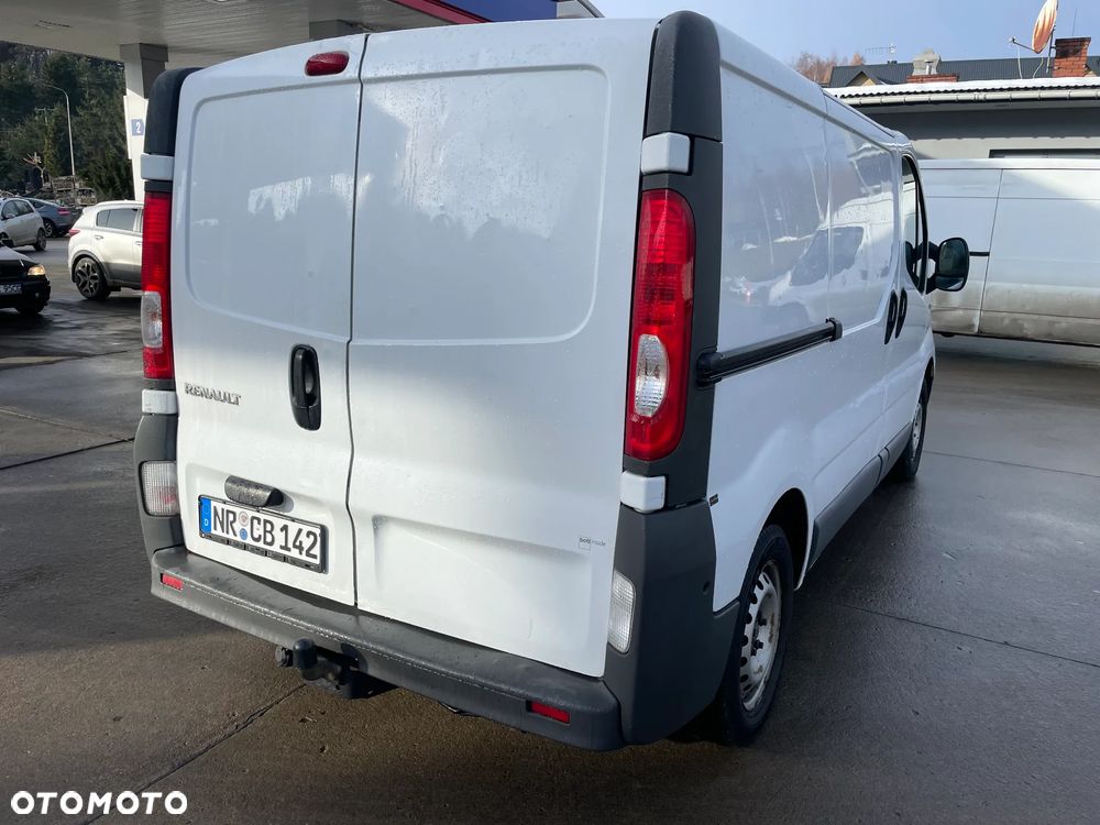 Renault Trafic - 9