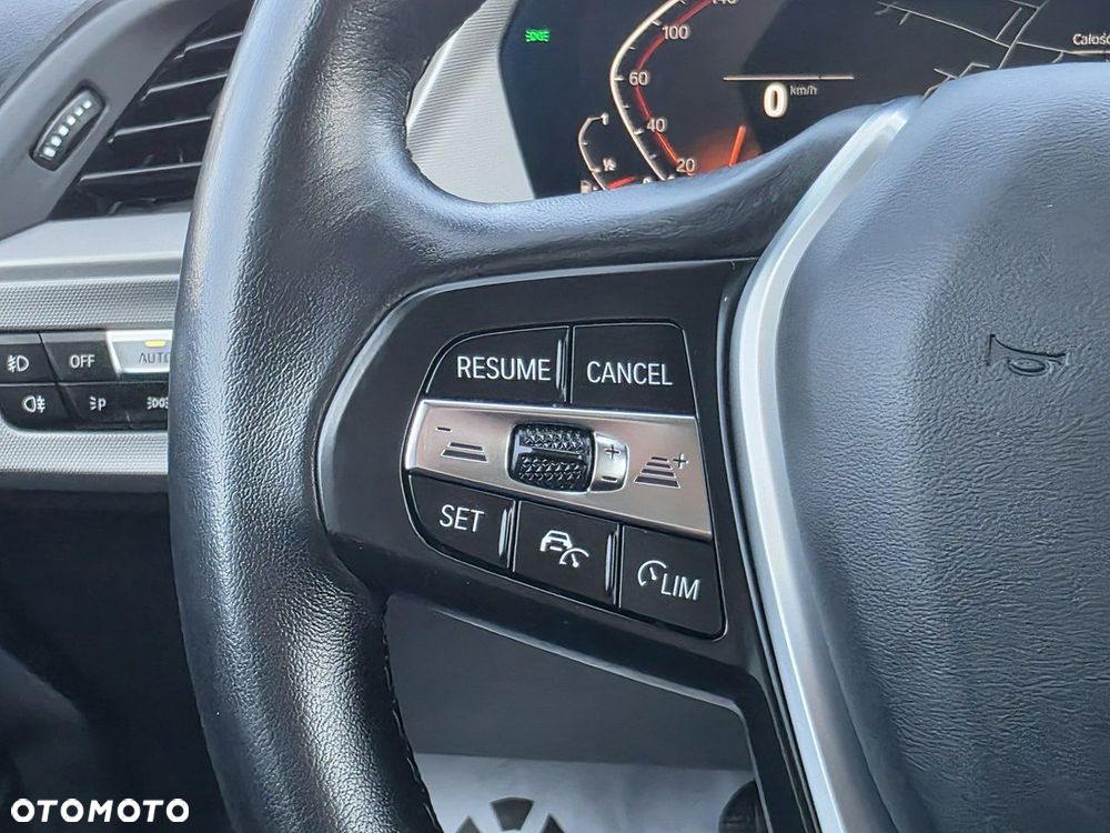 BMW Seria 1 118i Advantage - 17