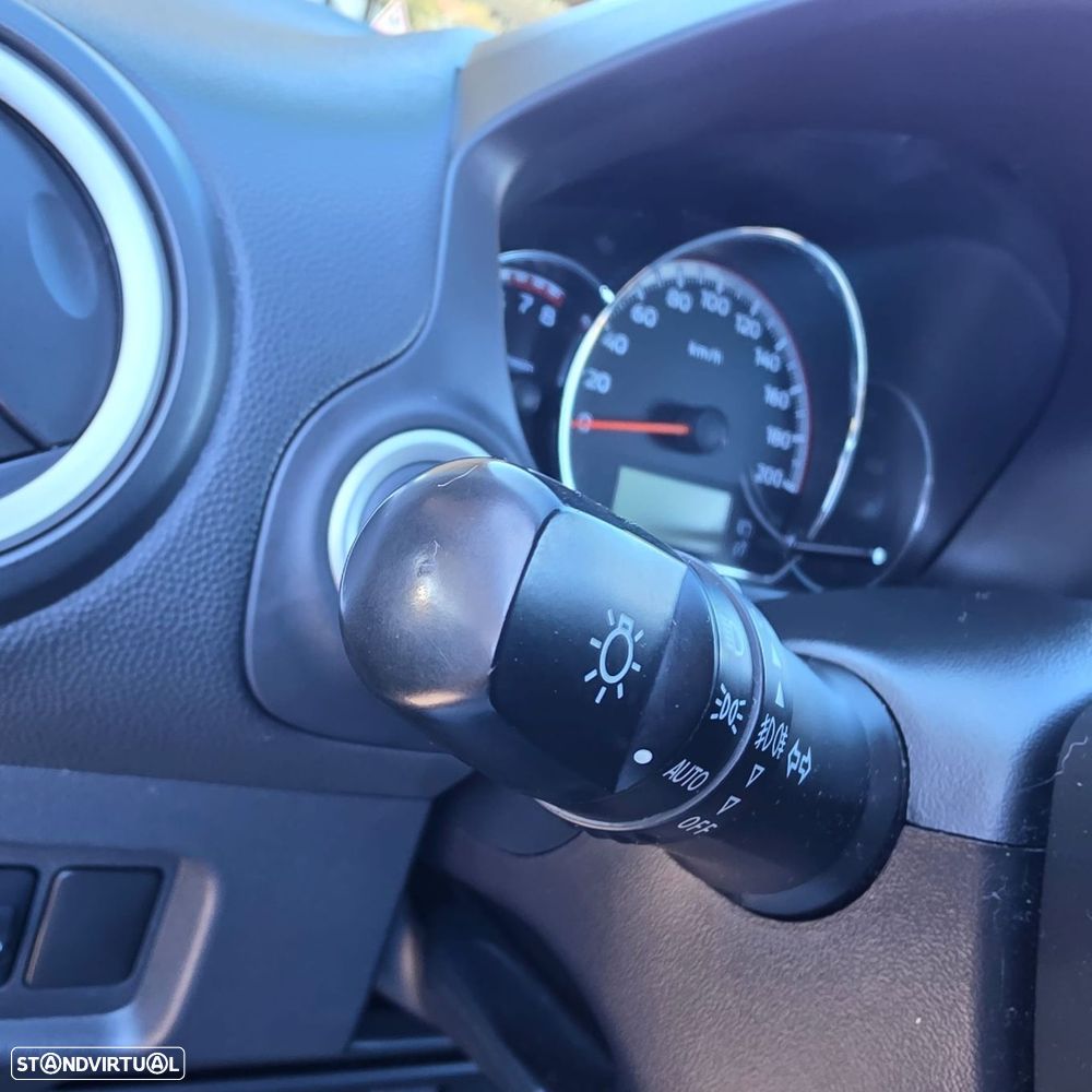 Mitsubishi Space Star 1.2 Intense CVT - 22