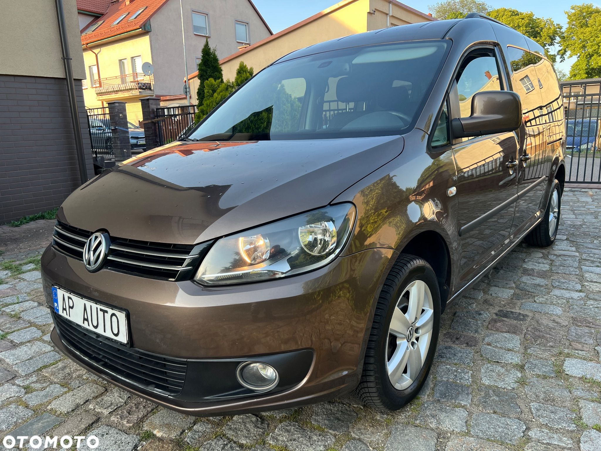 Volkswagen Caddy Maxi 1.6 TDI Comfortline Mixt - 1