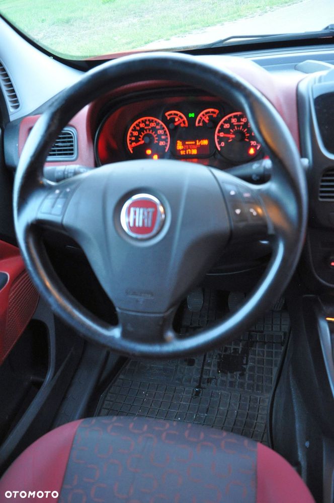 Fiat Doblo - 28