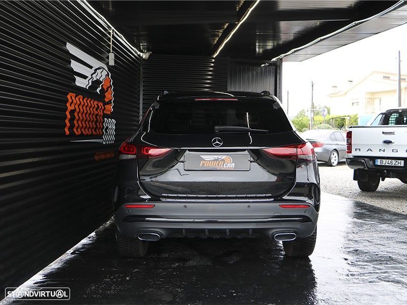 Mercedes-Benz GLA 250 - 4