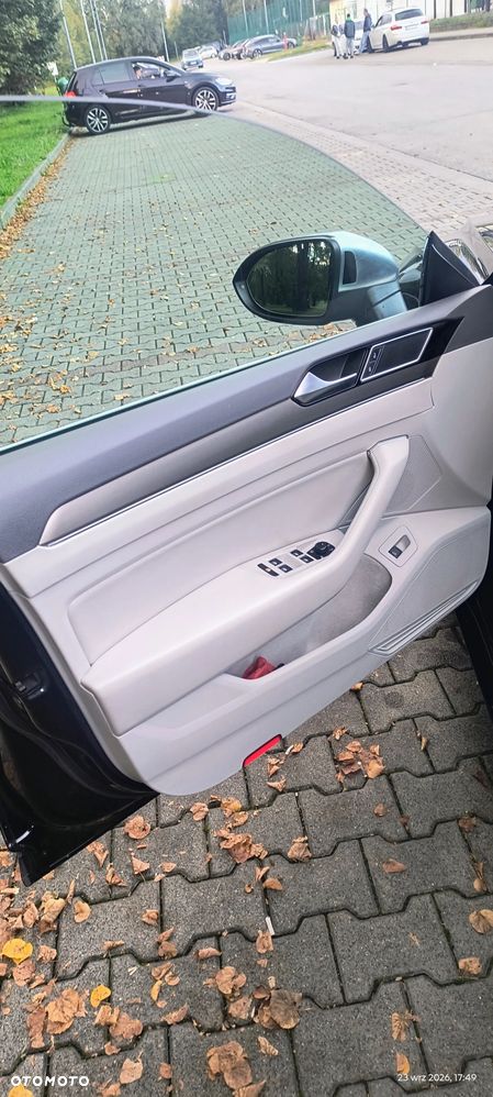 Volkswagen Arteon 2.0 TDI SCR Elegance DSG - 9