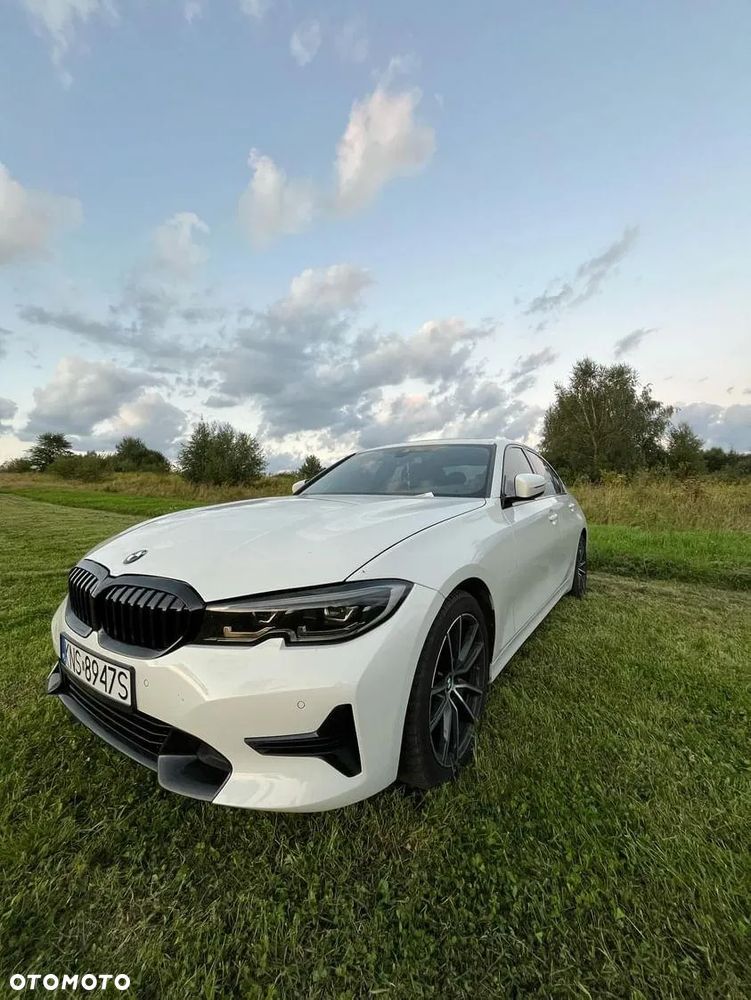 BMW Seria 3 330i xDrive - 6