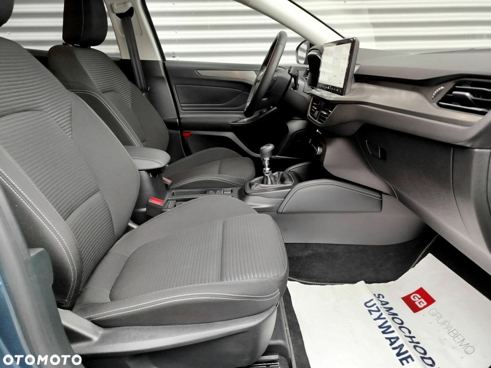 Ford Focus 1.0 EcoBoost Titanium X - 11