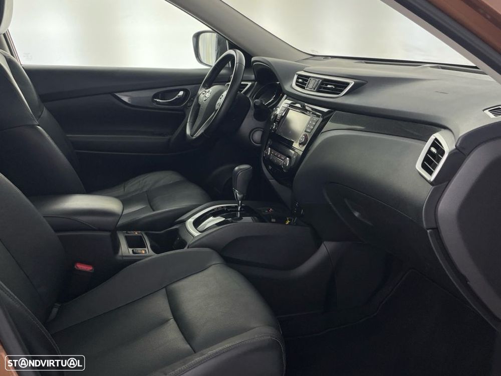Nissan X-Trail 2.0 DCi Tekna Xtronic - 23