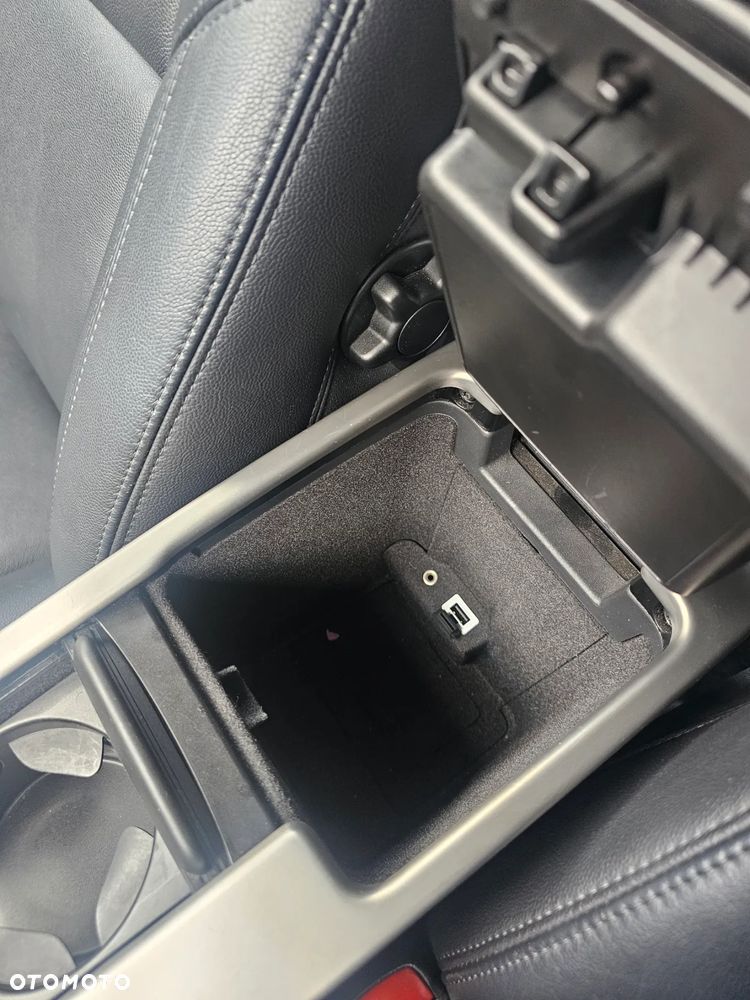 Volvo V50 1.6D Momentum - 33