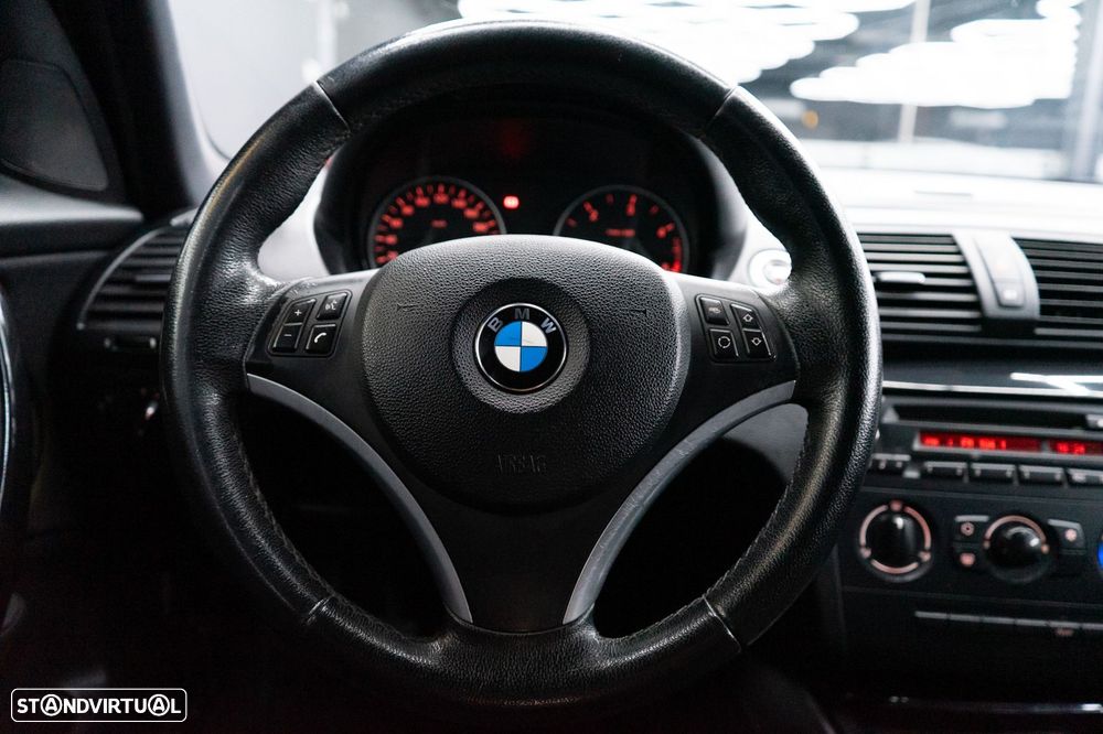 BMW 116 d DPF Edition Sport - 7