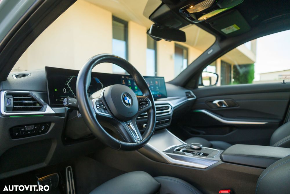 BMW Seria 3 - 36