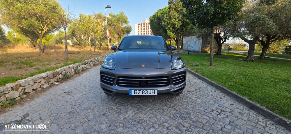 Porsche Cayenne E-Hybrid - 5